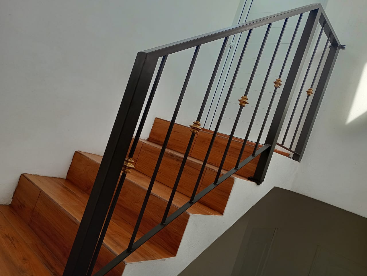 Pasamanos Color Negro