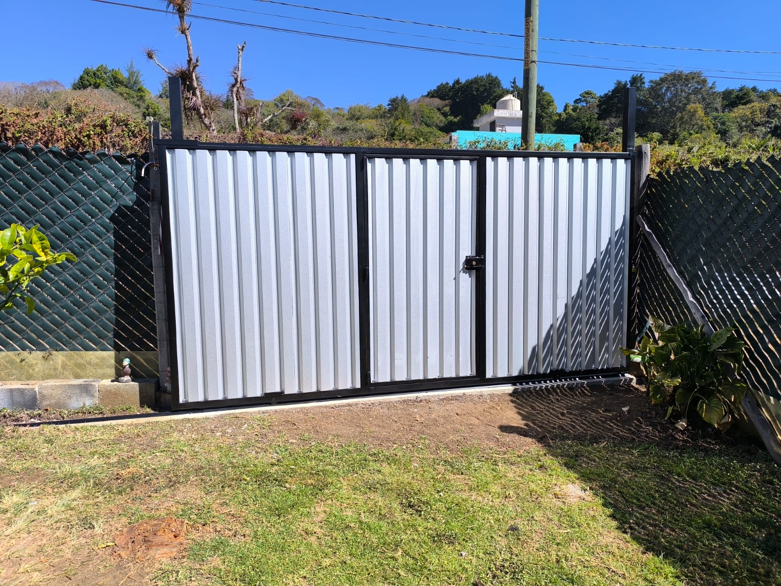 Diseño de Portón Metálico