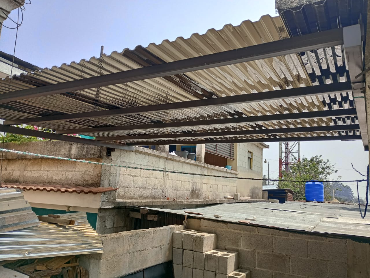 Techado y Estructura Metálica