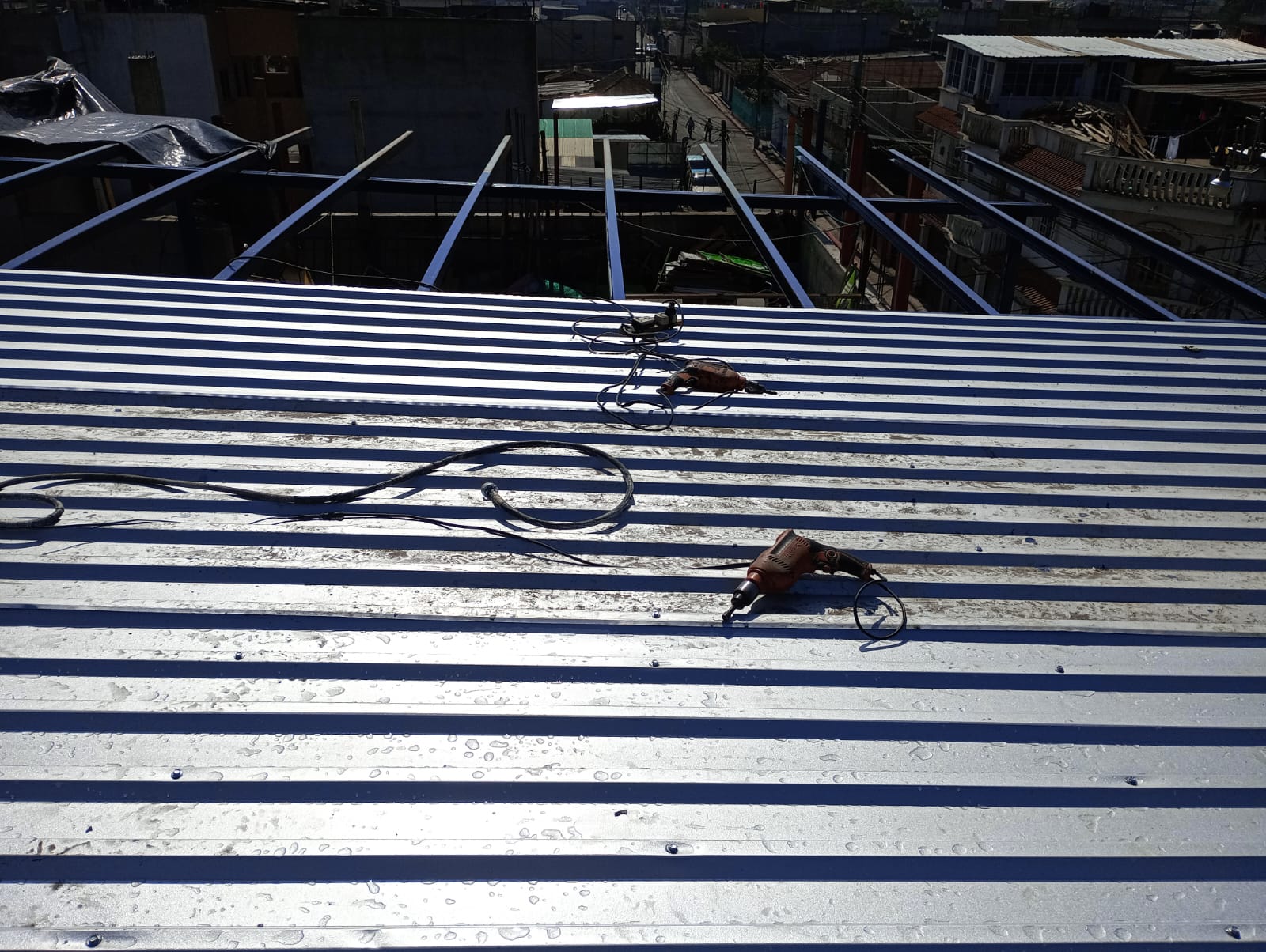 Techado y Estructura Metálica